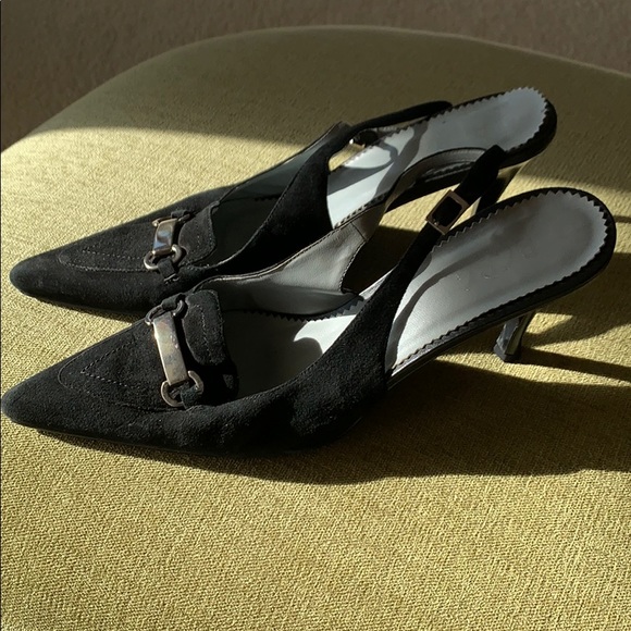 Shoes - Picture 2 of 3